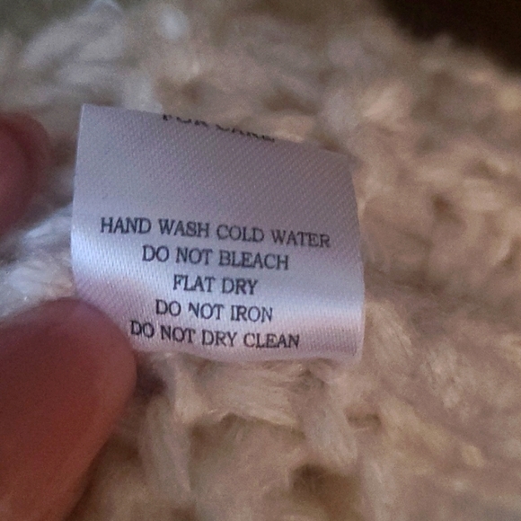 Pom Pom Cardigan Knit Sweater Cream Size Large - Picture 8 of 8